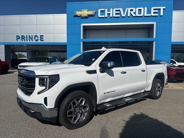 2023 GMC Sierra 1500 SLT Crew Cab 4WD
