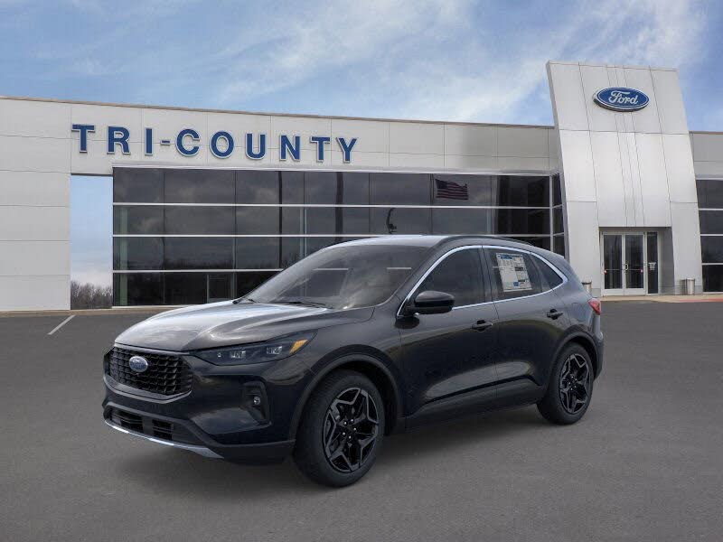 2026 Ford Escape Platinum AWD