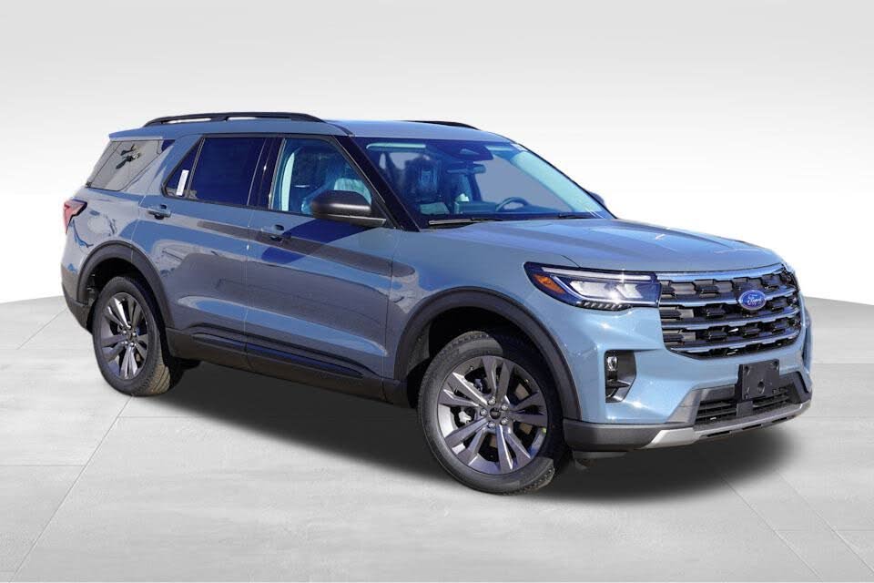 2026 Ford Explorer Active AWD