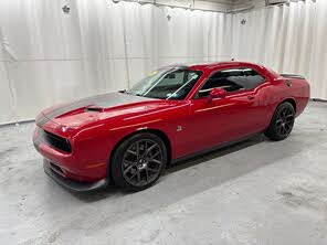 Dodge Challenger R/T Scat Pack RWD