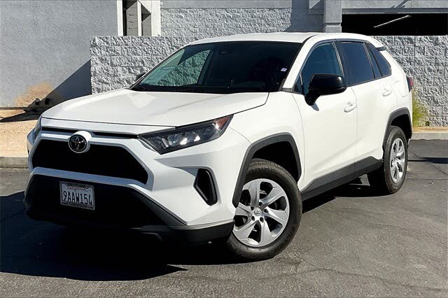 2022 Toyota RAV4 LE FWD