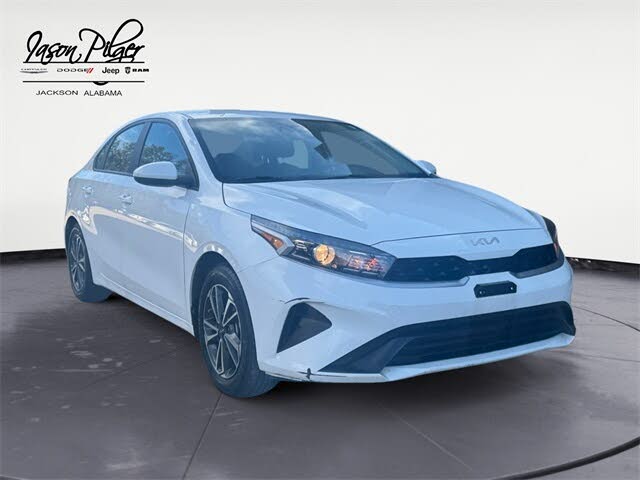 2023 Kia Forte LXS FWD