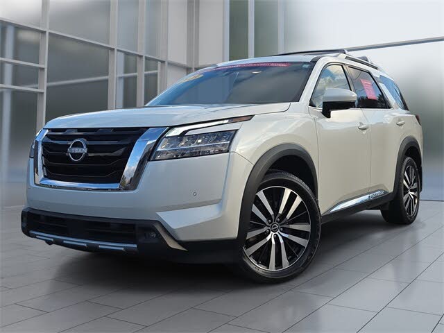 2023 Nissan Pathfinder Platinum 4WD