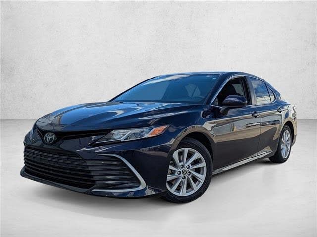 2022 Toyota Camry LE FWD