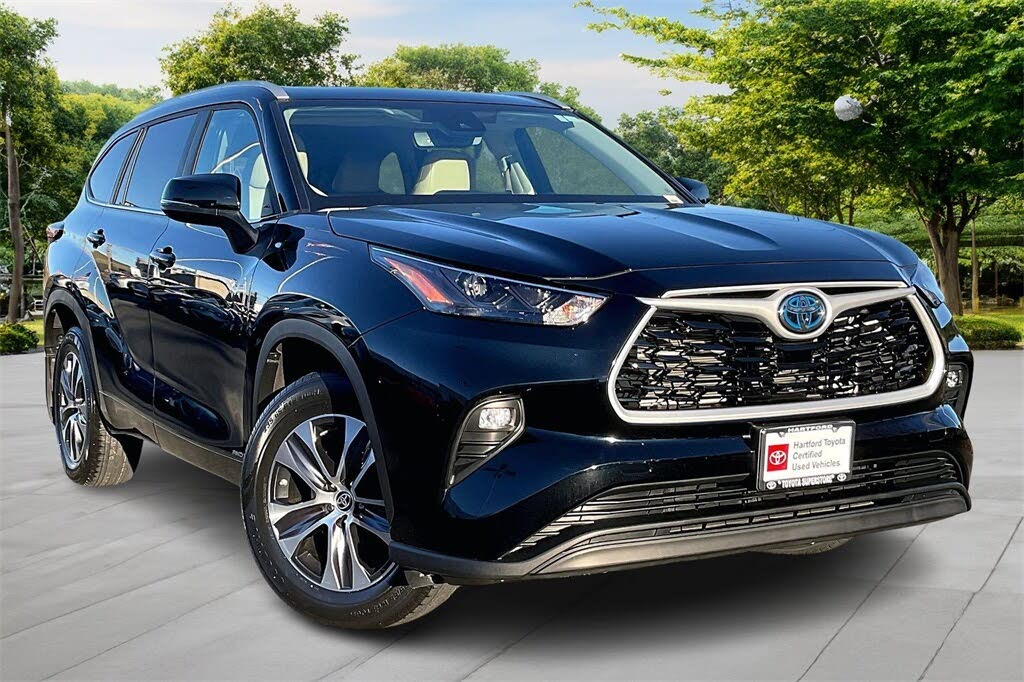 2024 Toyota Highlander Hybrid XLE AWD