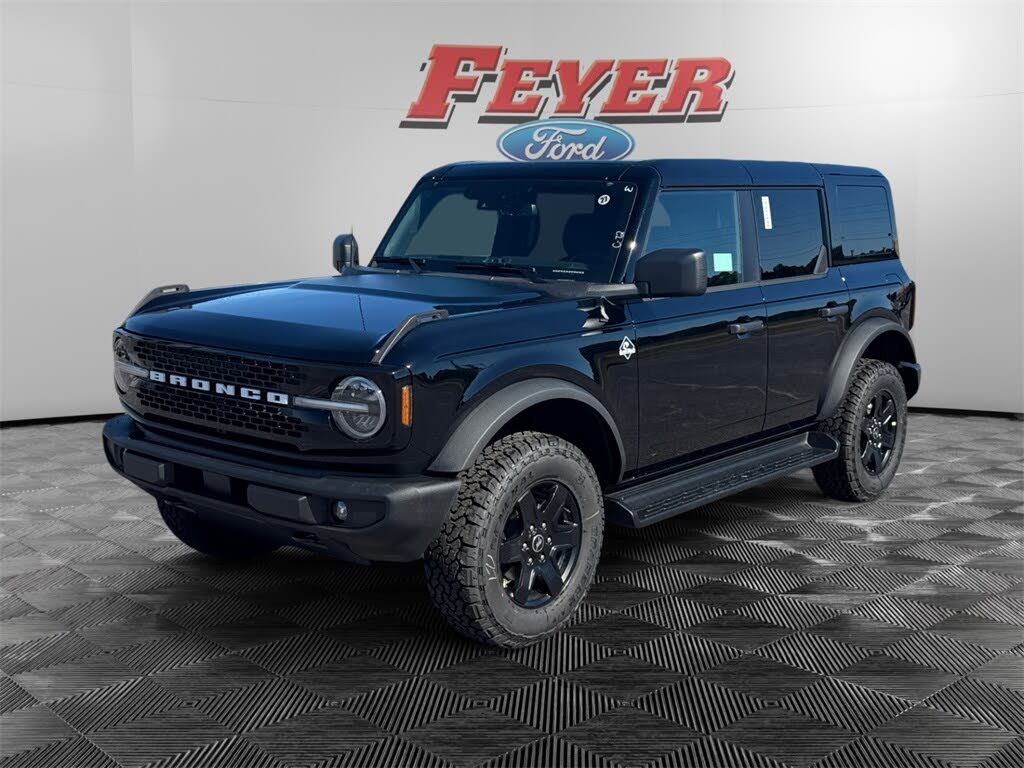 2025 Ford Bronco Outer Banks 4-Door 4WD