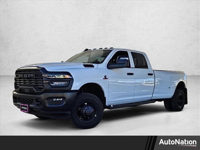 2026 RAM 3500 Tradesman Crew Cab LB DRW 4WD