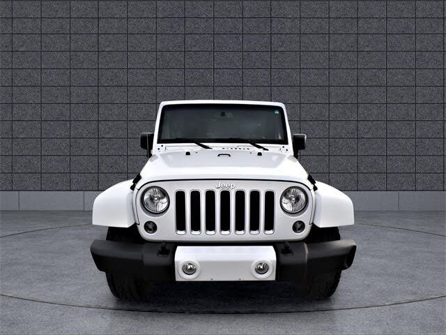 2016 Jeep Wrangler Unlimited Sahara 4WD