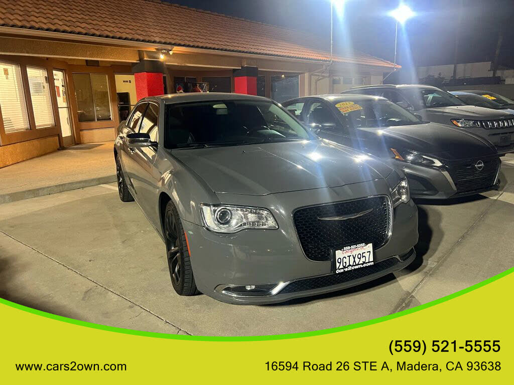 2018 Chrysler 300 Limited RWD