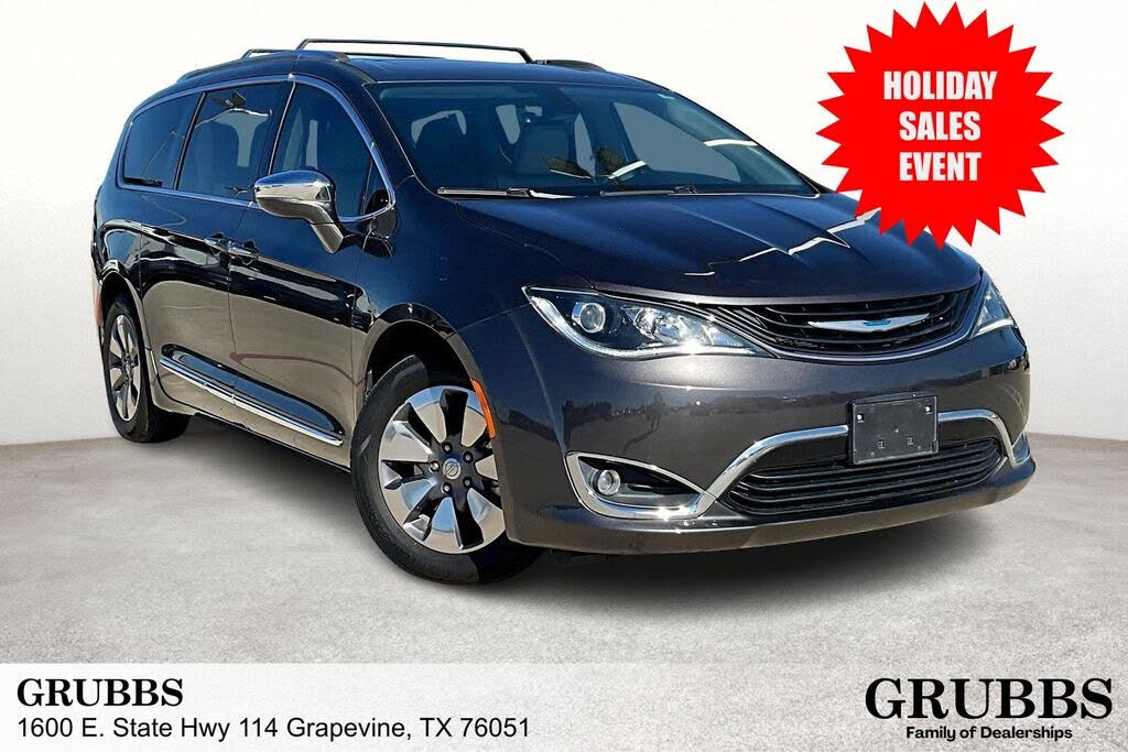 2018 Chrysler Pacifica Hybrid Limited FWD