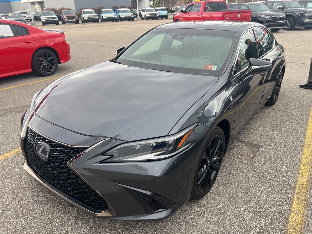 2022 Lexus ES Hybrid 300h F SPORT FWD