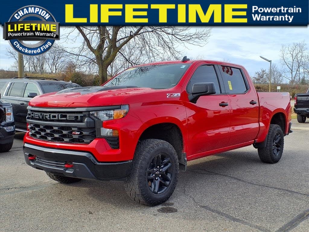 2023 Chevrolet Silverado 1500 Custom Trail Boss Crew Cab 4WD