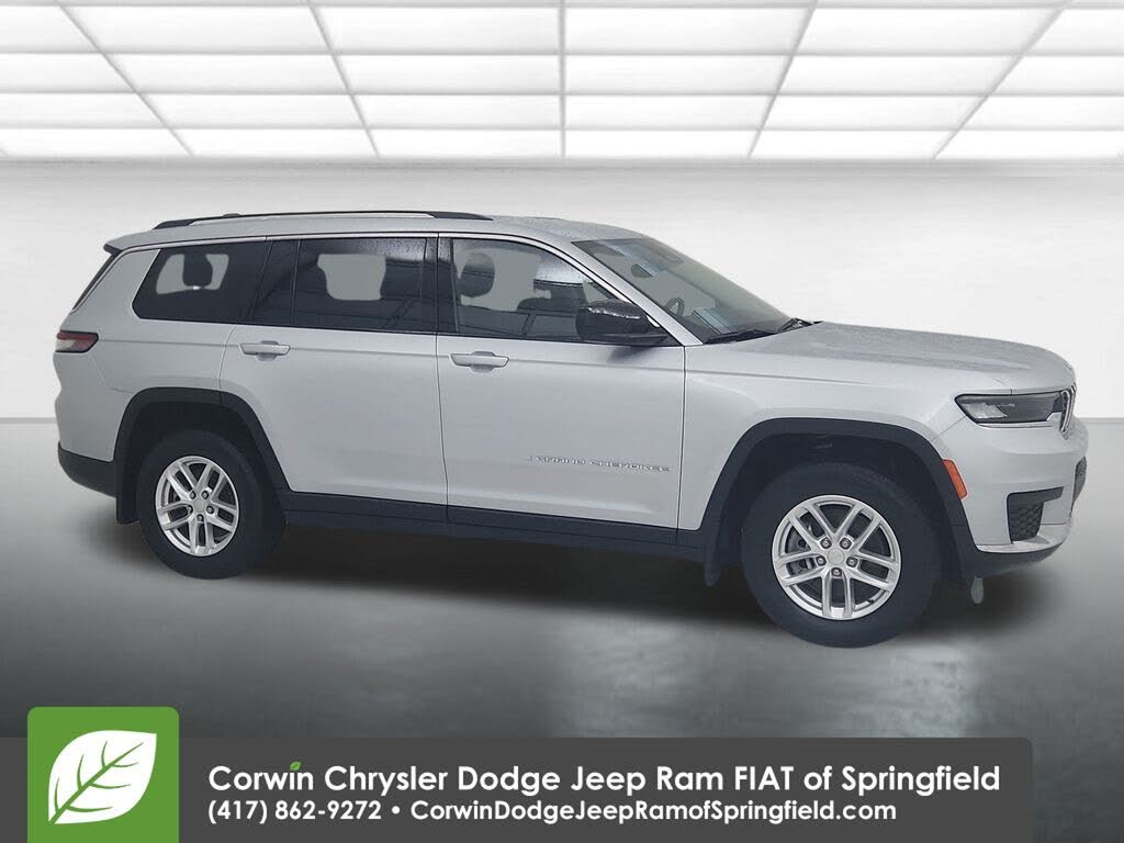 2023 Jeep Grand Cherokee L Laredo 4WD