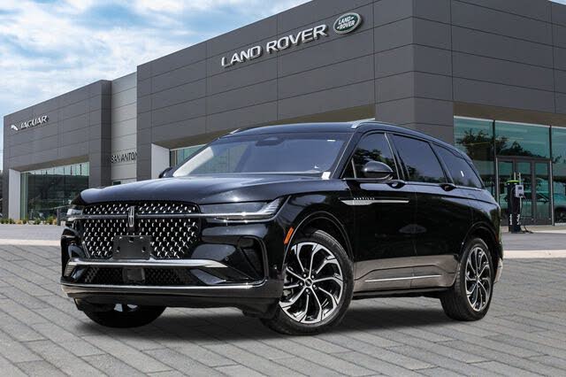 2024 Lincoln Nautilus Reserve AWD