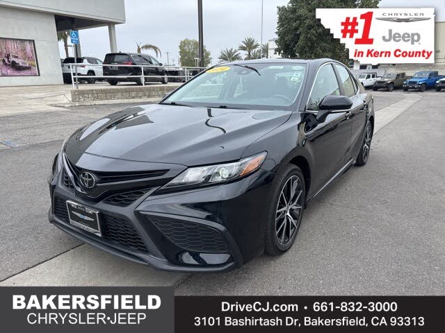 2024 Toyota Camry SE FWD