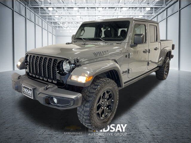 2021 Jeep Gladiator Willys Crew Cab 4WD