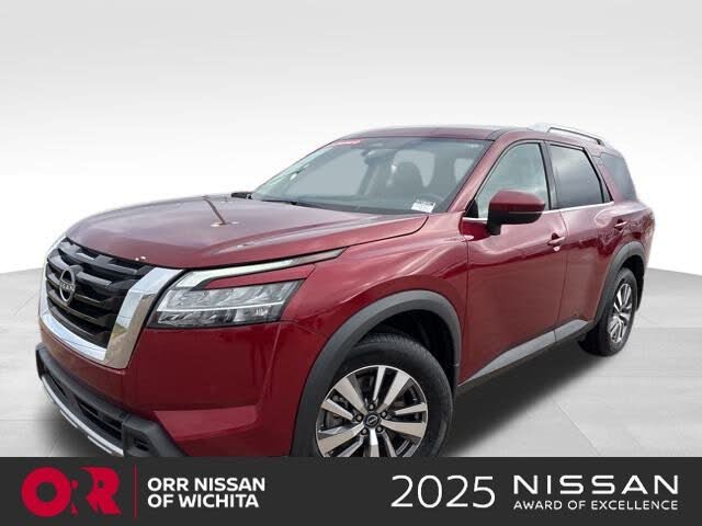 2023 Nissan Pathfinder SL 4WD