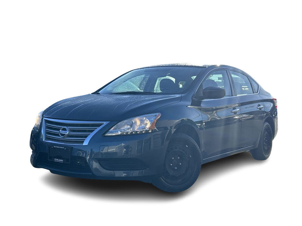 Nissan Sentra S 2015