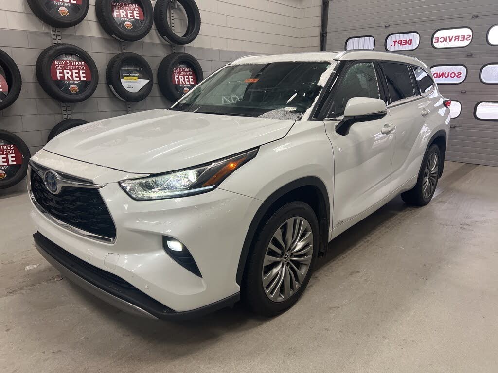 2022 Toyota Highlander Hybrid Platinum AWD