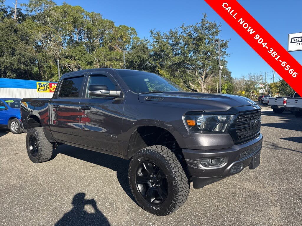 2024 RAM 1500 Big Horn Crew Cab 4WD