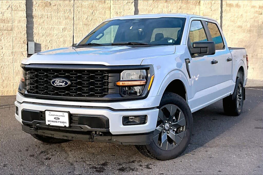 2025 Ford F-150 STX 4dr SuperCrew 4WD