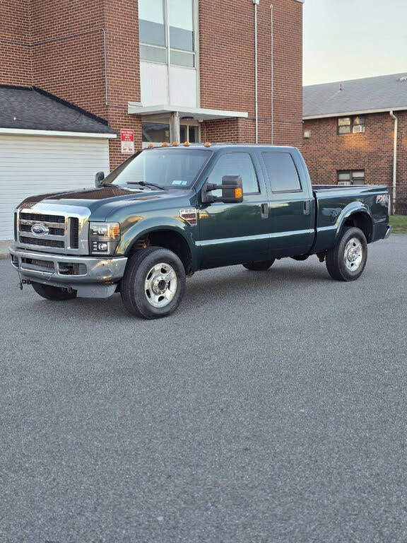 2009 Ford F-250 Super Duty XLT Crew Cab 4WD