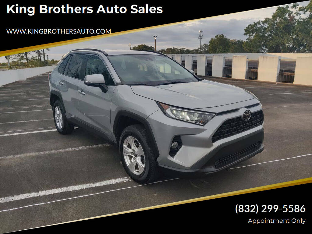 2021 Toyota RAV4 XLE FWD
