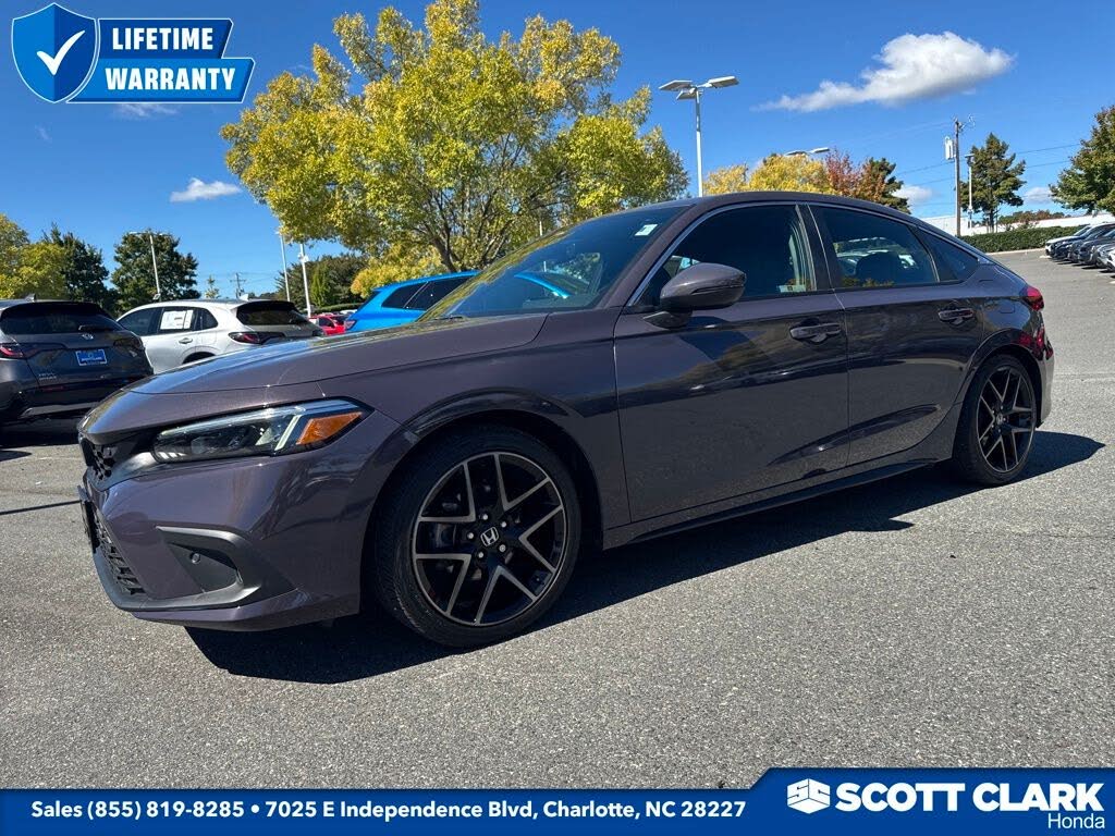 2022 Honda Civic Hatchback Sport Touring FWD