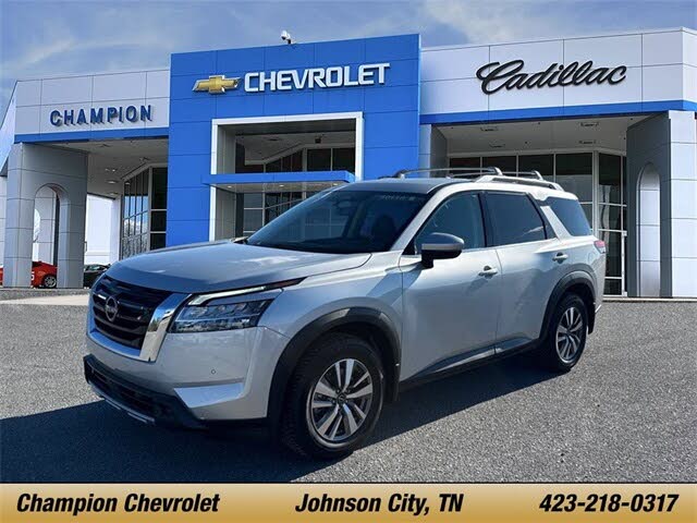 2022 Nissan Pathfinder SL 4WD