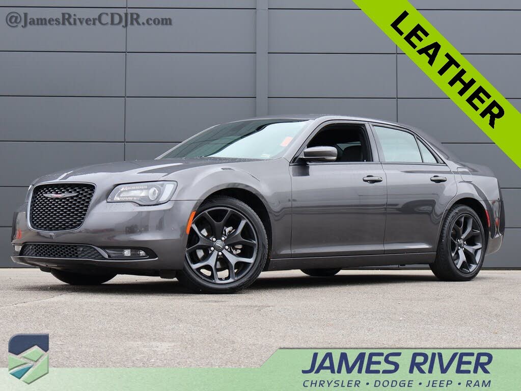 2023 Chrysler 300 S V6 RWD