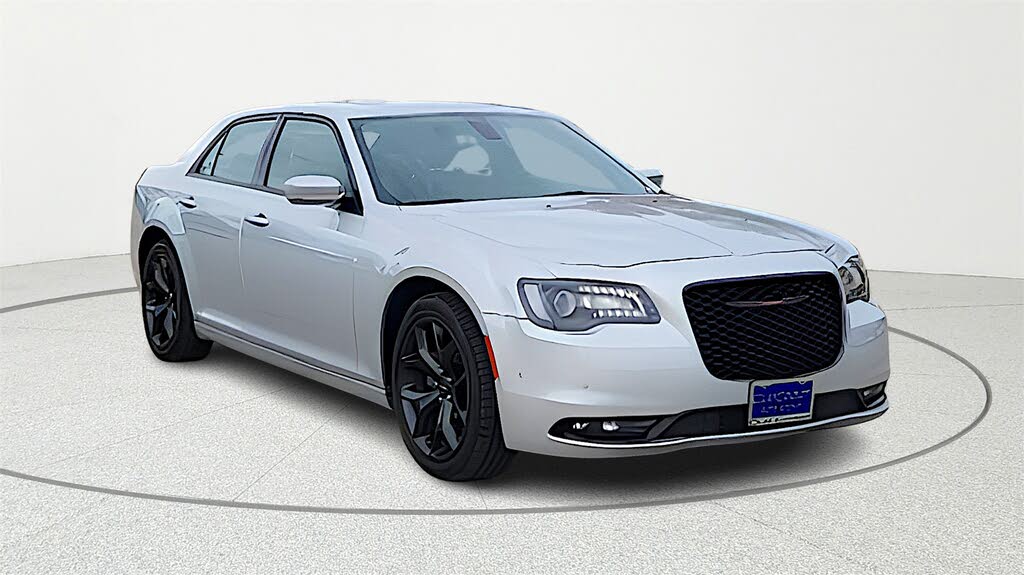 2023 Chrysler 300 S V6 RWD