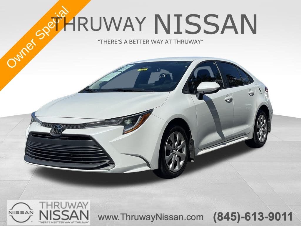 2025 Toyota Corolla LE FWD