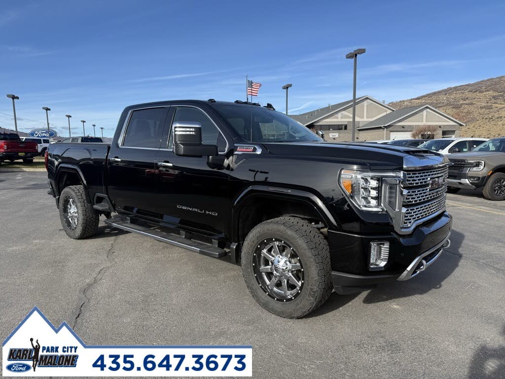 2023 GMC Sierra 3500HD Denali Crew Cab 4WD