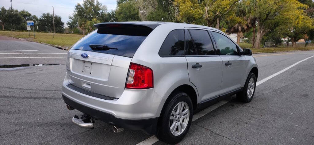 2011 Ford Edge SE