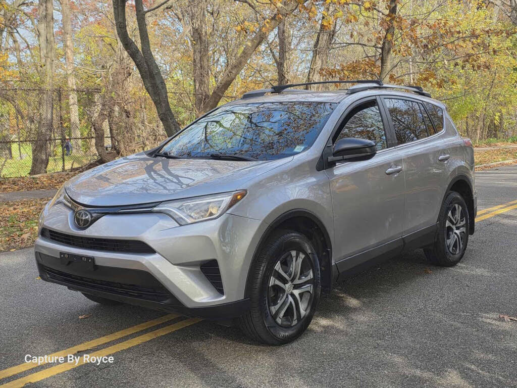 2017 Toyota RAV4 LE AWD