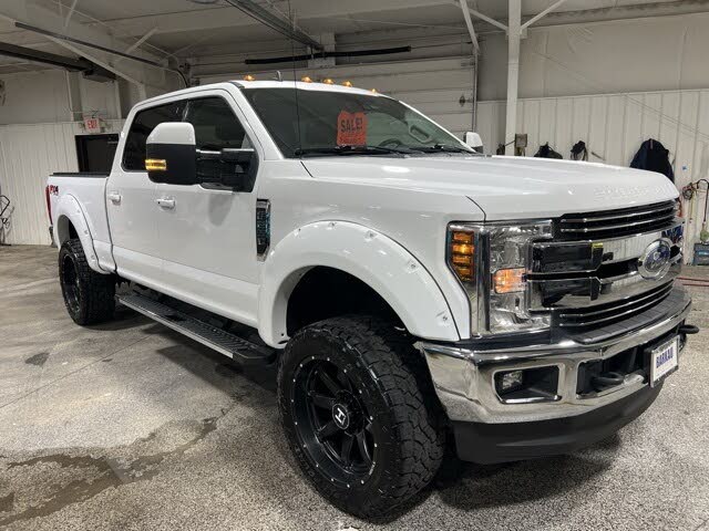 2019 Ford F-250 Super Duty Lariat Crew Cab 4WD