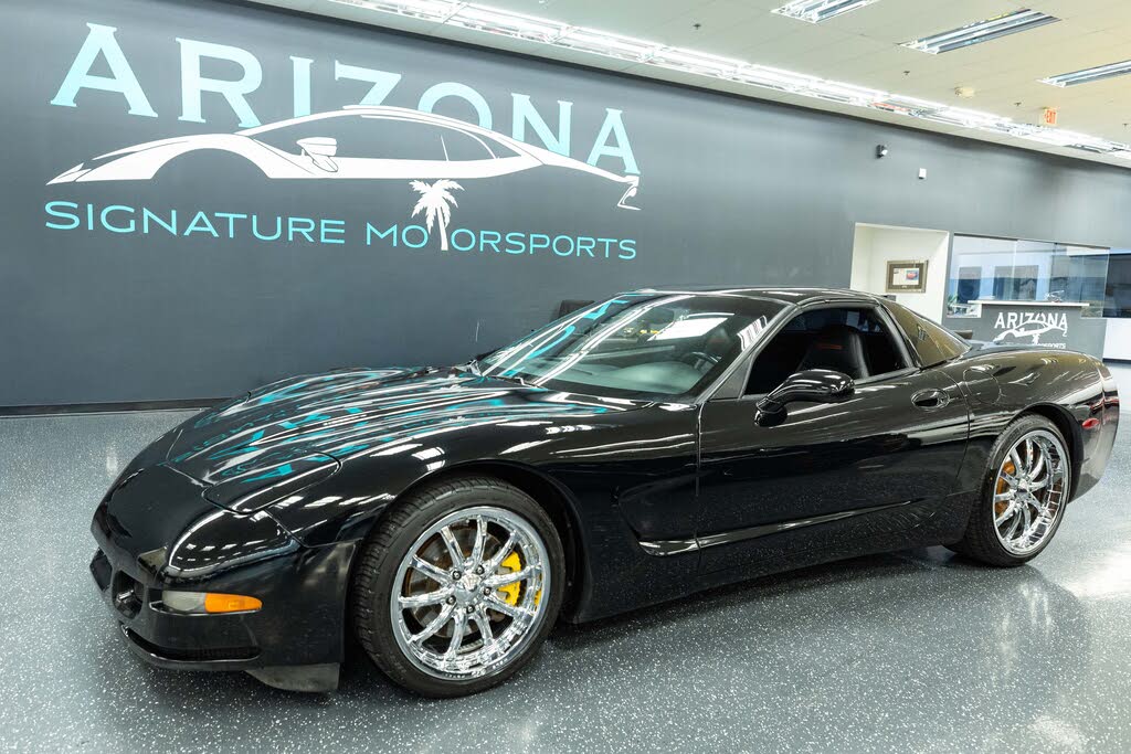 1998 Chevrolet Corvette Coupe RWD