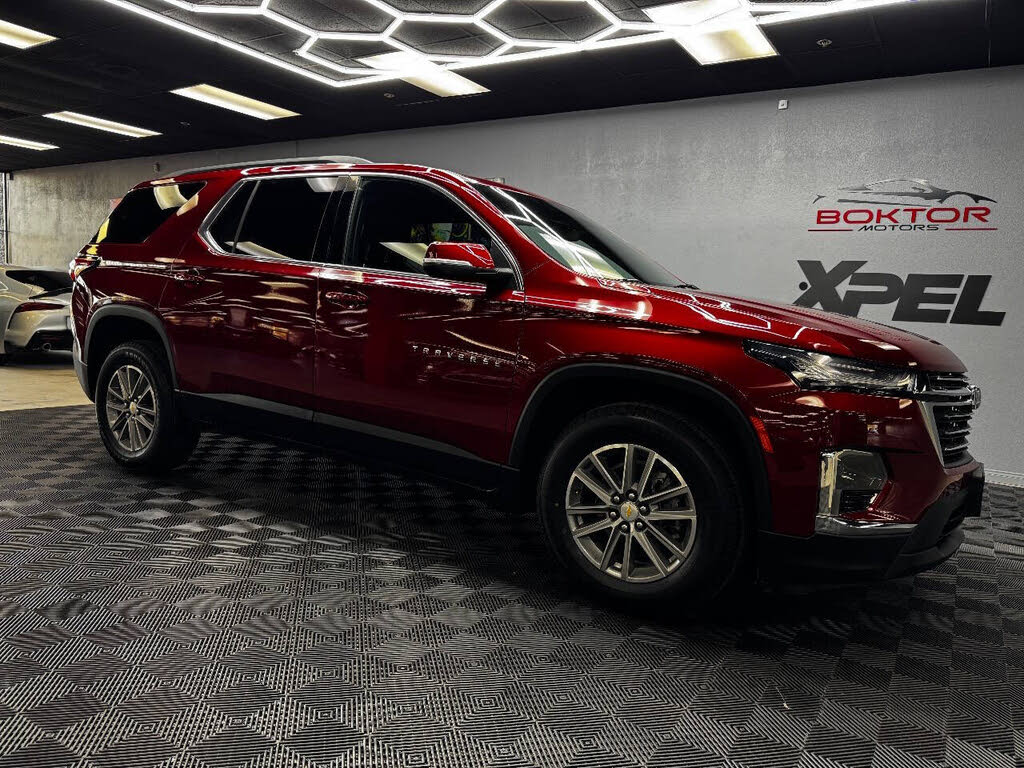 2022 Chevrolet Traverse LT Cloth FWD