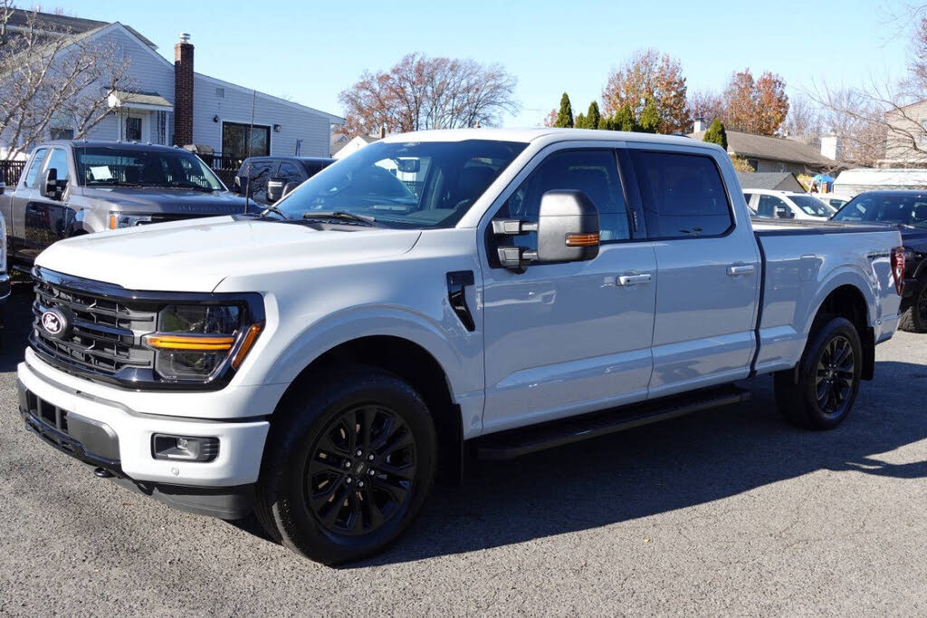 2024 Ford F-150 XLT SuperCrew LB 4WD
