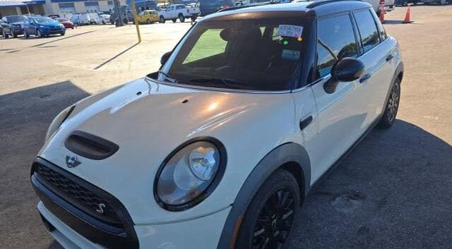 2015 MINI Cooper S 4-Door Hatchback FWD