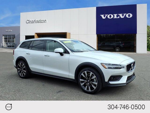 2022 Volvo V60 Cross Country T5 AWD