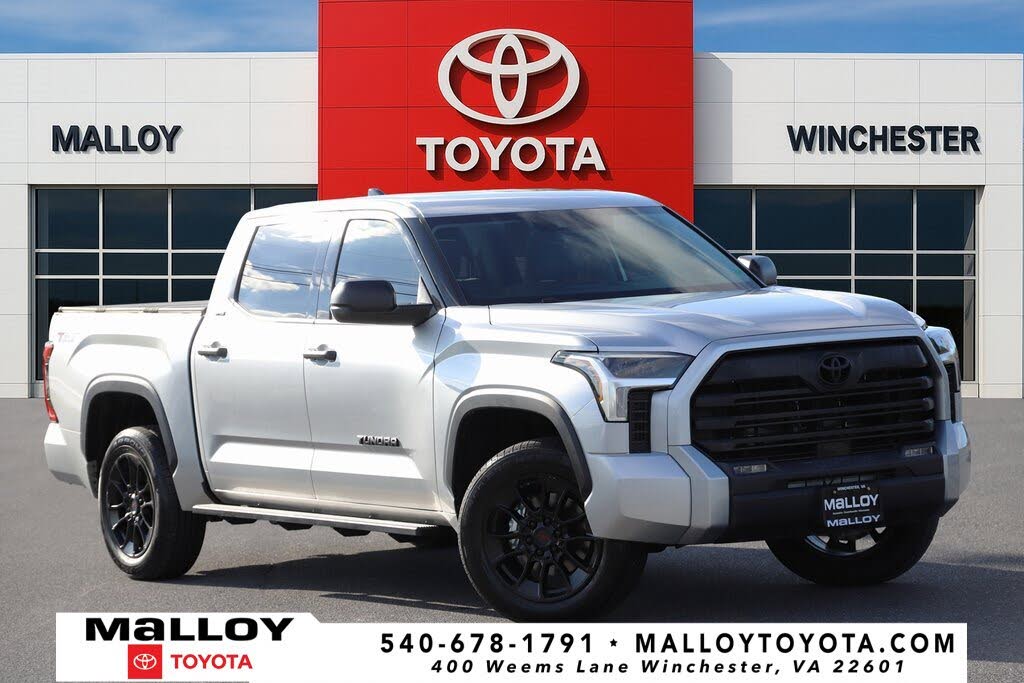 2023 Toyota Tundra SR5 CrewMax Cab 4WD