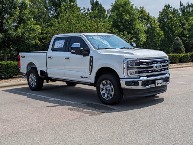 2025 Ford F-250 Super Duty Lariat Crew Cab 4WD