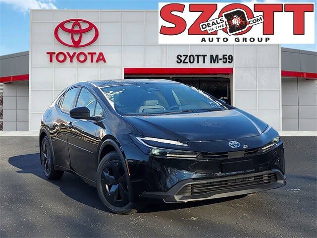 2026 Toyota Prius LE FWD