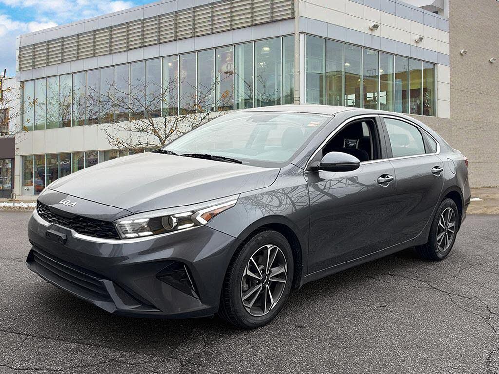 2022 Kia Forte EX FWD
