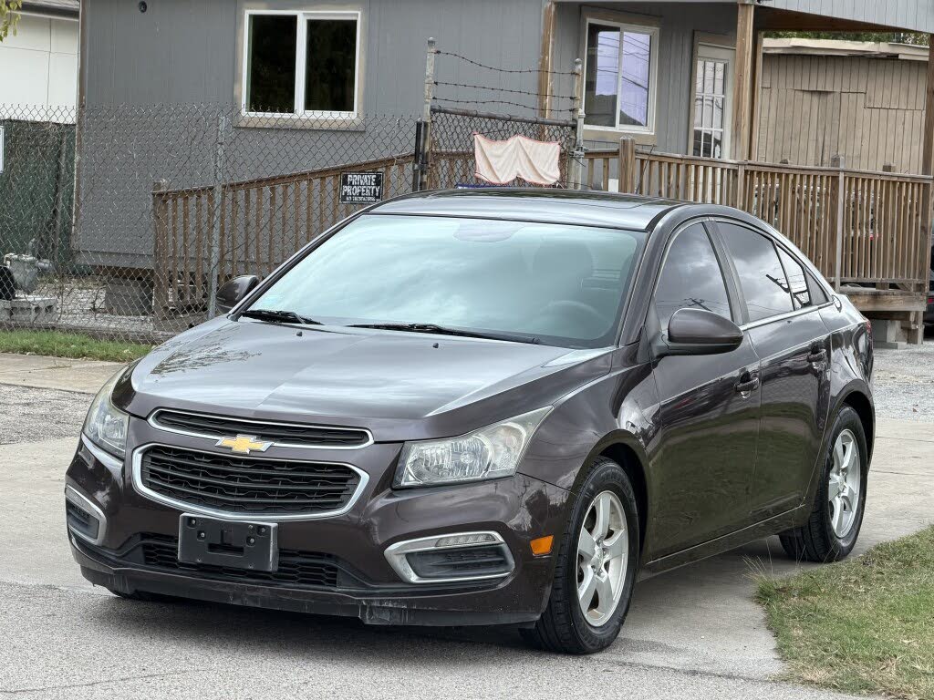 2015 Chevrolet Cruze 1LT Sedan FWD