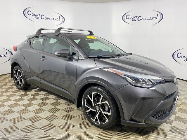 2022 Toyota C-HR XLE FWD