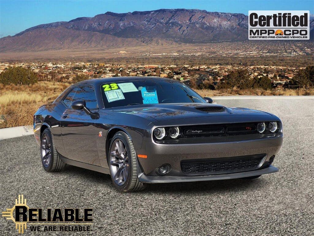 2023 Dodge Challenger R/T Scat Pack RWD