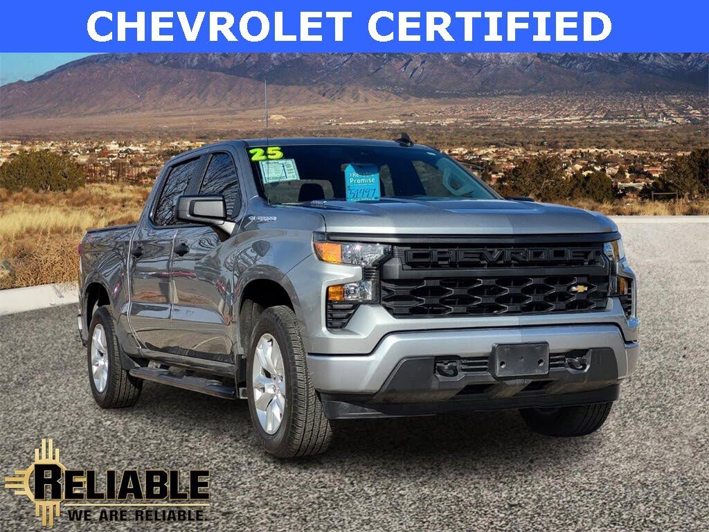 2025 Chevrolet Silverado 1500 Custom Crew Cab 4WD