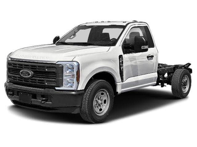 2025 Ford F-350 Super Duty Chassis XL Regular Cab RWD